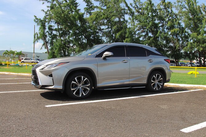 Private Round Trip Airport (UVF) Transfer: Luxury SUV - Why a private UVF transfer makes sense in St. Lucia