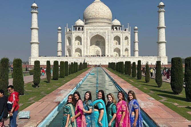 Private Sunrise Taj Mahal Tour – " Round Trip from Delhi by Car " - Key points at a glance
