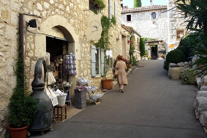 Private tour by private car: Grasse, Cannes, Antibes - The value of $559.97 for a group of four