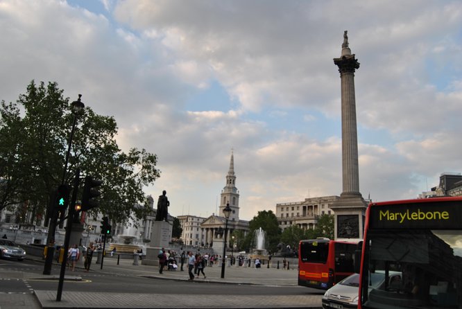 Private Tour: Chauffeur-Driven Tour of London - St Paul’s and the shift to the City