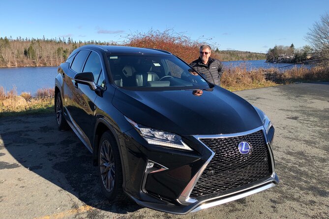 Private Tour in Halifax by a Luxury Vehicle with Informative Guide - A five-hour Halifax introduction with room for questions