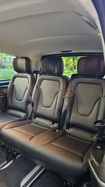 Private tour Mercedes Van, Zaandam, Zaanse Schans & Volendam - Who should book this outing?