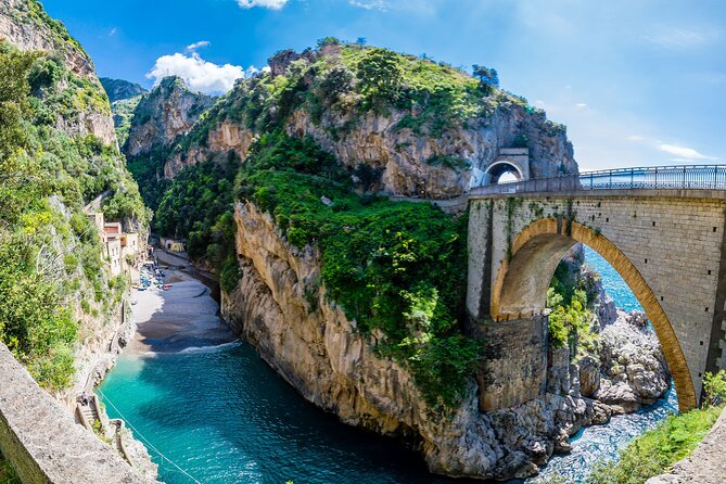 Private Tour of the Amalfi Coast from Sorrento with Driver - What the drivers add to the day