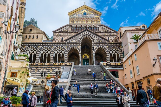 Private Tour of the Amalfi Coast from Sorrento with Driver - Who should book this outing
