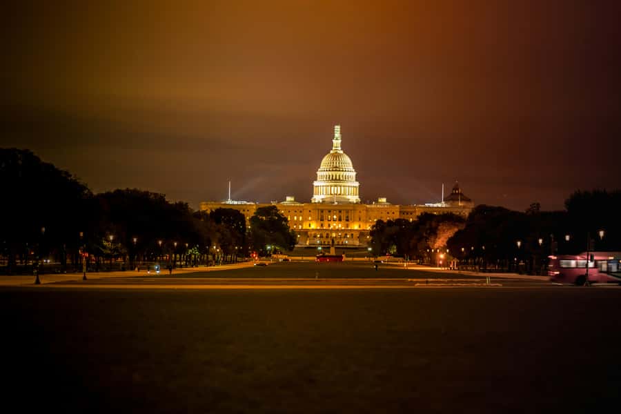 PRIVATE TOUR Washington DC: Private Tour with Luxury SUV 6h - The White House, a powerful first stop