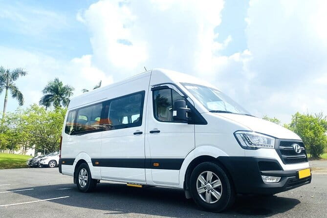 Private Transfer: Can Tho To Ho Chi Minh City/Ho Chi Minh Airport - Why a private car can beat the bus