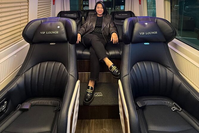 Private Transfer Dcar Limousine Ha Noi - Ha Long - Why a private vehicle can make sense for nine people