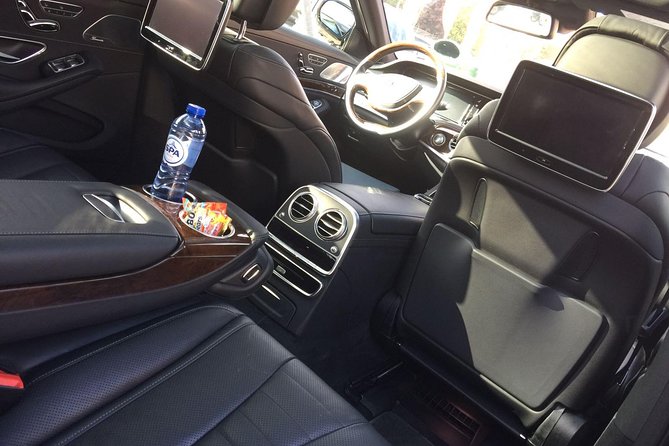 Private Transfer from Brussels to Amsterdam By Luxury car - Arriving in Amsterdam