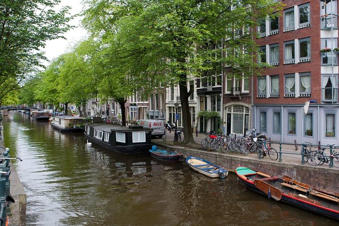 Private Transfer from Brussels to Amsterdam By Luxury car - Is $415.94 per person good value?