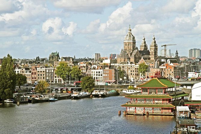 Private Transfer from Brussels to Amsterdam By Luxury car - Booking details worth checking