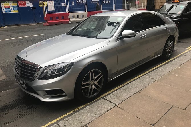 Private Transfer From Heathrow Airport to Central London (E Class Mercedes) - Flight monitoring and a little breathing room