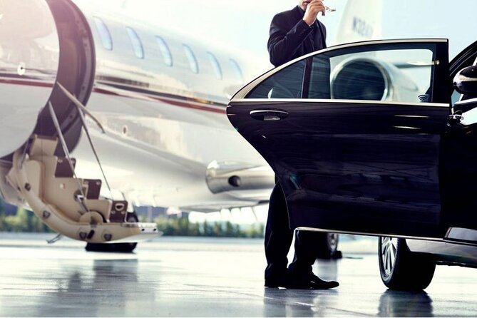 Private Transfer in a Luxury Vehicle to and/or from MSY Airport - How the drivers shape the experience