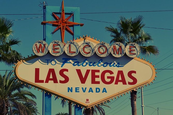 Private Transfer: Las Vegas to LAS Airport by Luxury SUV or Limousine up to 8 p - What the Service Gets Right