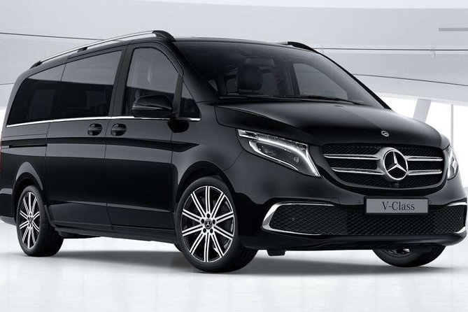 Private Transfer: Lucerne to Zurich Airport ZRH by Luxury Van - Leaving Lucerne without station stress