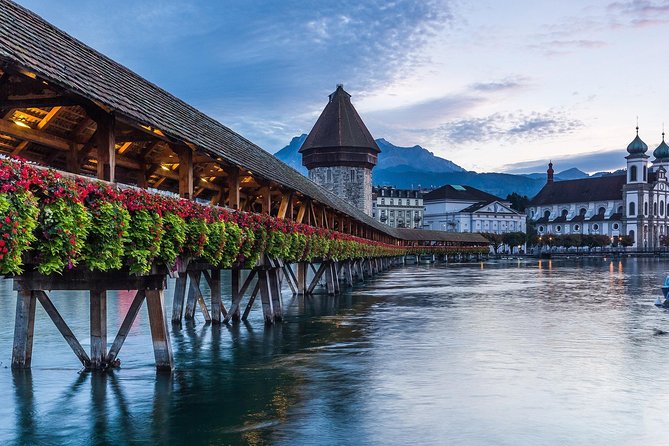 Private Transfer: Lucerne to Zurich Airport ZRH by Luxury Van - Luggage is the detail that can make or break the ride