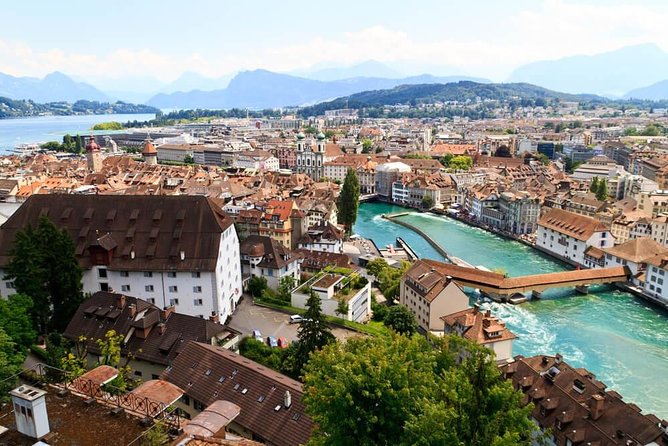 Private Transfer: Lucerne to Zurich Airport ZRH by Luxury Van - Who will find this transfer most useful?
