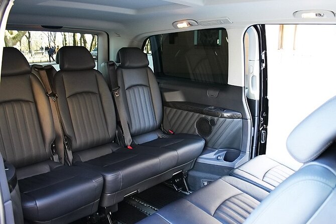 Private Transfer Malaga airport AGP to Malaga City by Luxury Van - Key points to know before booking