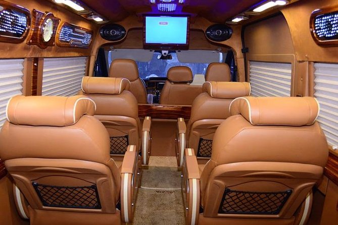 Private Transfers Hanoi <=> Halong One Way by Limousine Vehicles - Is $119 good value?
