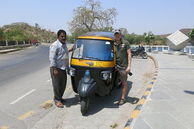 Private Udaipur Sightseeing Tour by Tuk-Tuk or Car with Driver - Spending two hours inside the City Palace