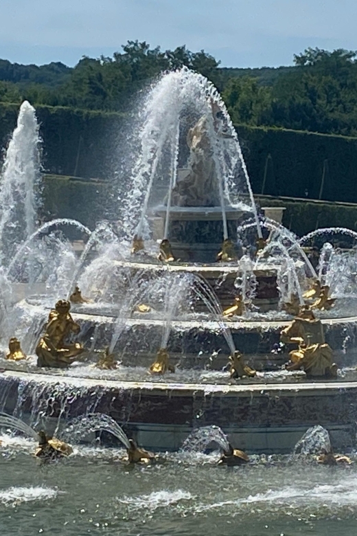 Private Versailles, Gardens, Trianon from Paris by Mercedes - FAQ