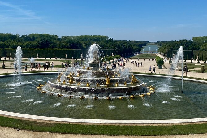Private Versailles, Gardens, Trianon Live Guided Trip by Mercedes - Returning to Paris by Mercedes