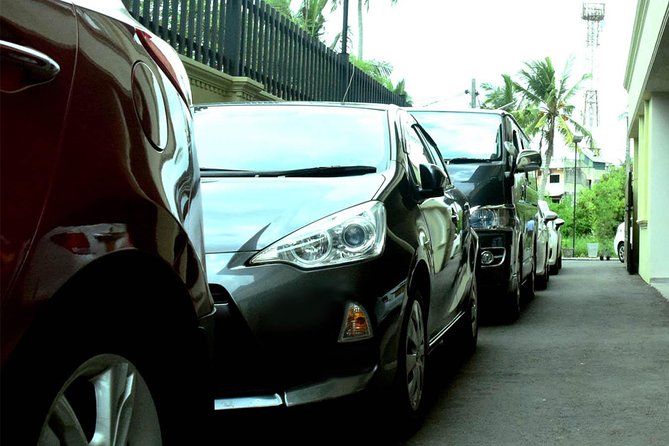 Rent Car With Driver - Comfort, safety, and the human side of the ride