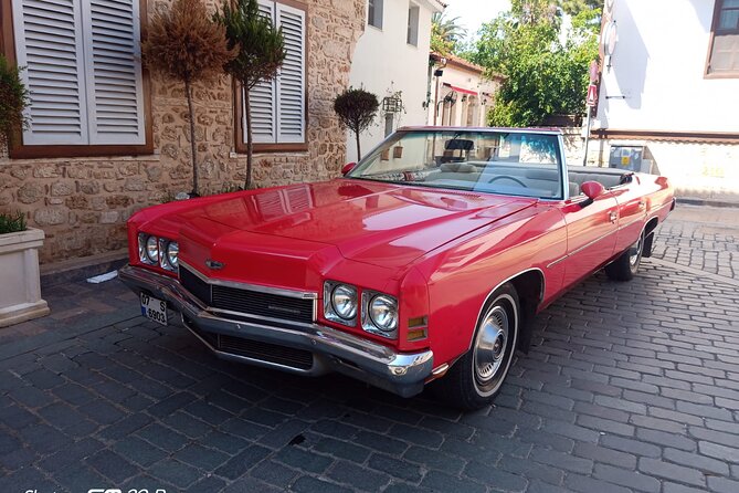 Rent Classic Car With Driver - City center stops and practical sightseeing