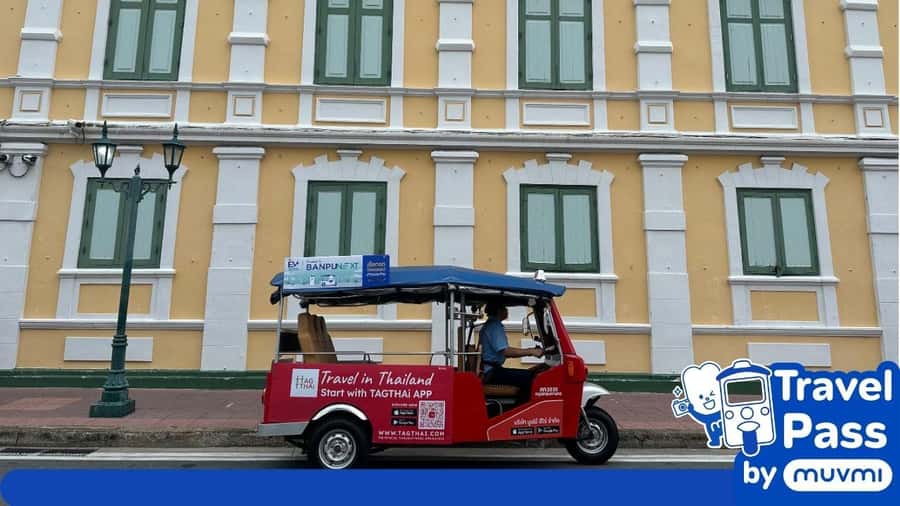 Rent private e-tuk tuk with driver in Bangkok - A private tuk-tuk is best for seeing Bangkok your way