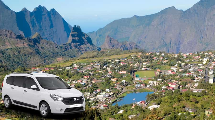 Reunion Island: Cilaos Sightseeing tour with driver guide - Notre-Dame-des-Neiges and the church view