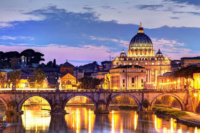 Rome 4 Hours Private Guided Tour with Pickup in Luxury Minivan - Guides, flexibility, and the human side of the tour