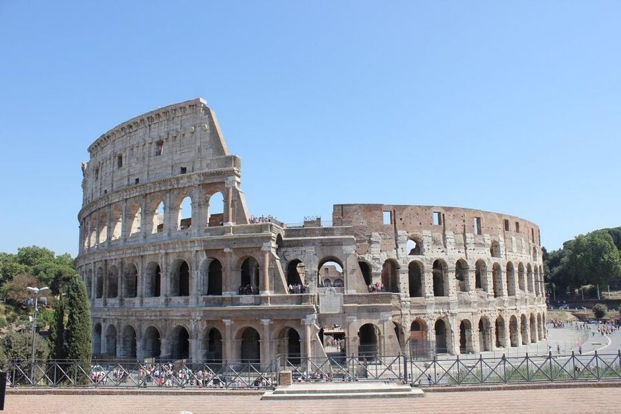 Rome 5 hrs driving tour with Mercedes Van - Timing, pickup, and what is not included