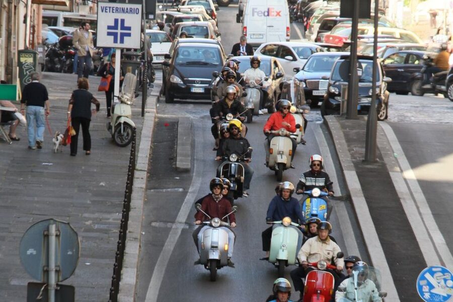 Rome: Half-Day Vespa Tour with Private Driver - Why a Vespa works so well in Rome