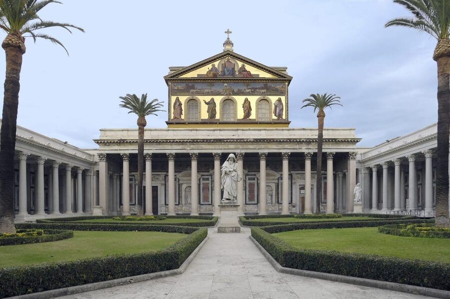Rome: Jubilee Year Papal Basilicas Tour by Private Car - Santa Maria Maggiore and Its Jubilee Entrance