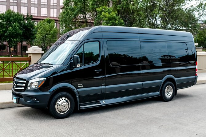 Round Trip Private Transfer Las Vegas Airport to Las Vegas by limo MB Sprinter - Key points at a glance