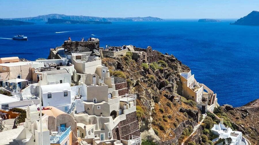 Santorini: 4-Hour Private Chauffeur Custom Tour - Perivolos and Vlychada: two sides of Santorini’s volcanic coast