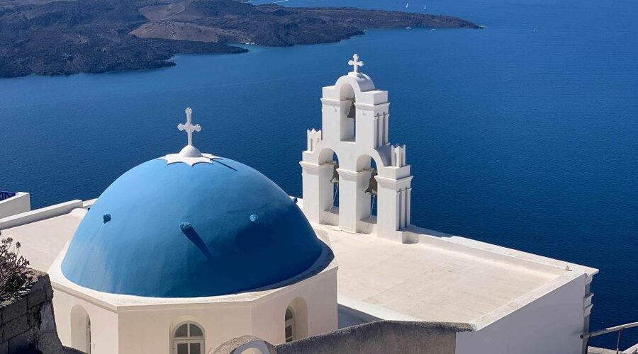 Santorini: Private 4-Hour Chauffeur Service - Akrotiri and the story beneath the ash