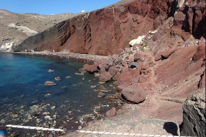 Santorini Private Driver: Explore Santorini - Port & Hotel Pickup - Wine, beer, and a proper island lunch