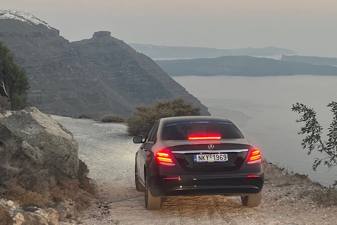Santorini VIP Limousine Transfer Services - Who should book this transfer?