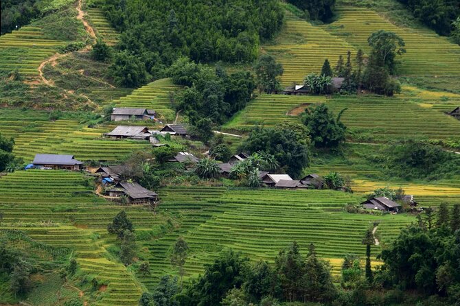 Sapa Half Day Private Car or Motorbike Customized Scenic Tour - Lao Chai and village roads