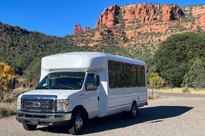 Sedona Hi-Points Luxury Van Tour - Route 179 gives you the first red-rock views