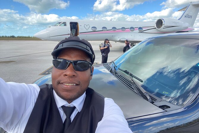 Shared Round Trip Limousine Transfer - Shopping, food, and Count Basie Square