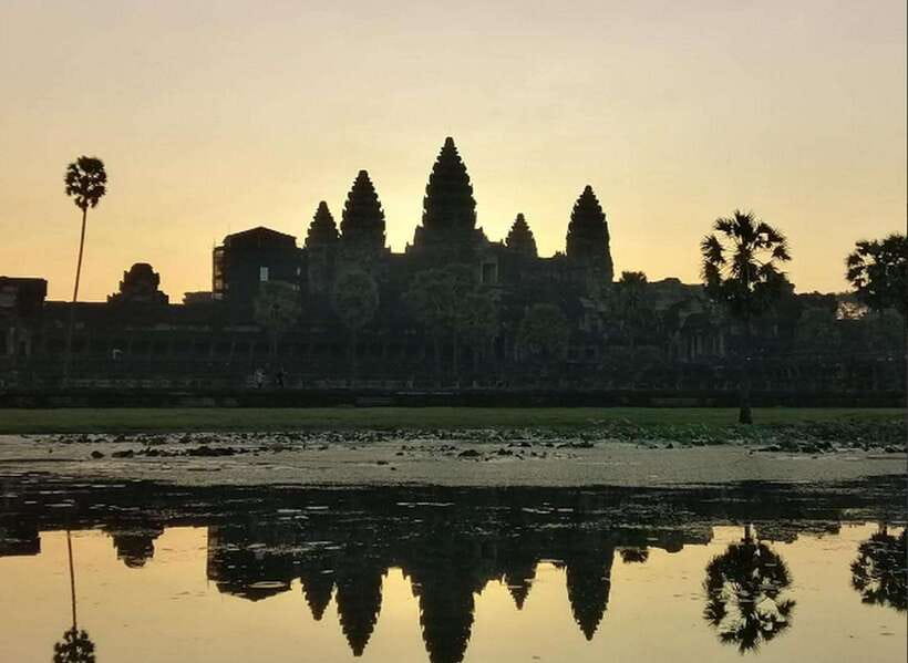 Siem Reap Private Car Charter with English Speaking Driver - Angkor Wat, Angkor Thom, and Bayon