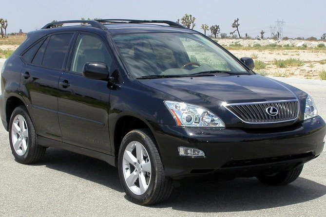 Siem Reap to Phnom Penh by Private Car or Minivan - Pickup at 7:30 am keeps the day useful