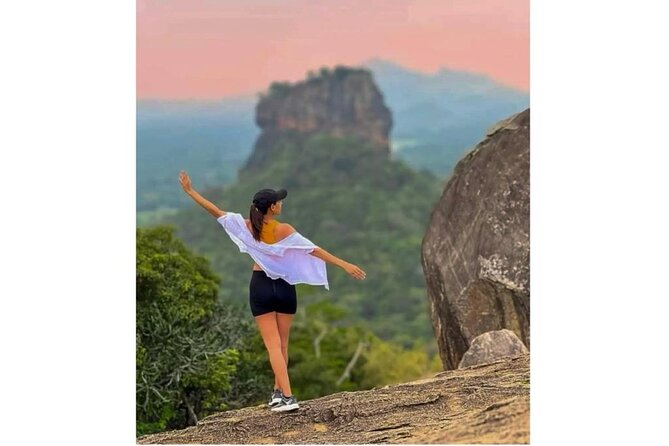 Sigiriya City Tour By Sri Lanka Private driver (Jason) - Sigiriya Fortress brings the ancient capital into focus