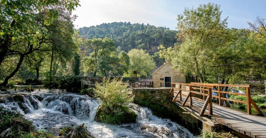 Split: Private Transfer to Krka with Driver & Optional Guide - Why a private trip from Split makes sense