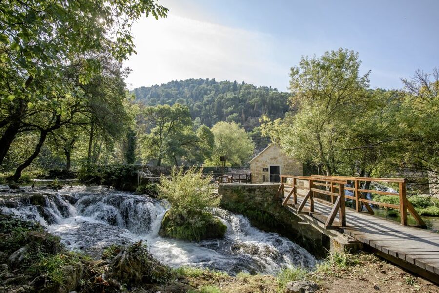 Split: Private Transfer to Krka with Driver & Optional Guide - Entering Krka National Park