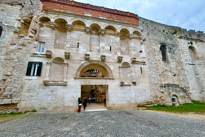 Split, Trogir & Klis: Private Tour with Local Guide in Luxury Van - Klis Fortress and the view above Split