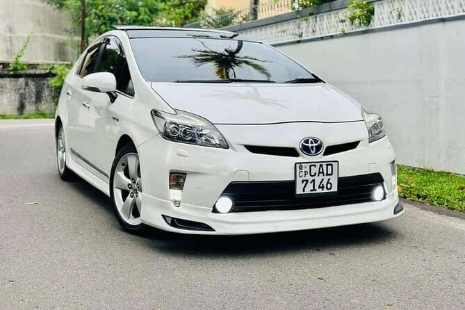 Sri Lanka Car and Driver Hire - Private Driver and Chauffeur - Key points at a glance