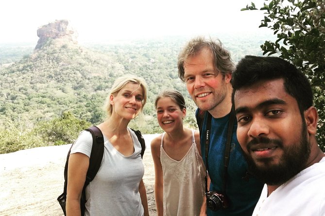Sri Lanka private tour package 9 night 10 Day with driver+vehicle+accommodations - Day 5: Kandy at a slower pace