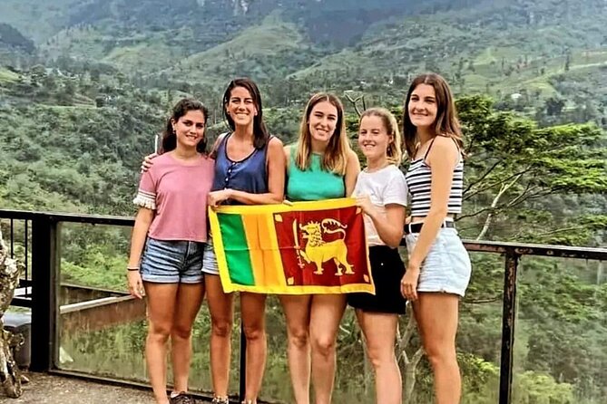 Sri Lanka Private Tour with Driver – Flexible Dates & Itinerary - Day 7: Colombo’s seafront, temples, and Pettah